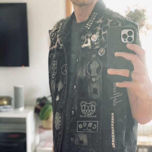 90’s inspired black denim dark battle vest with patches and studs. - Picture 5 of 5